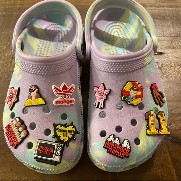 Stranger Things Croc Charms 11 piece Set - Picture 2 of 2